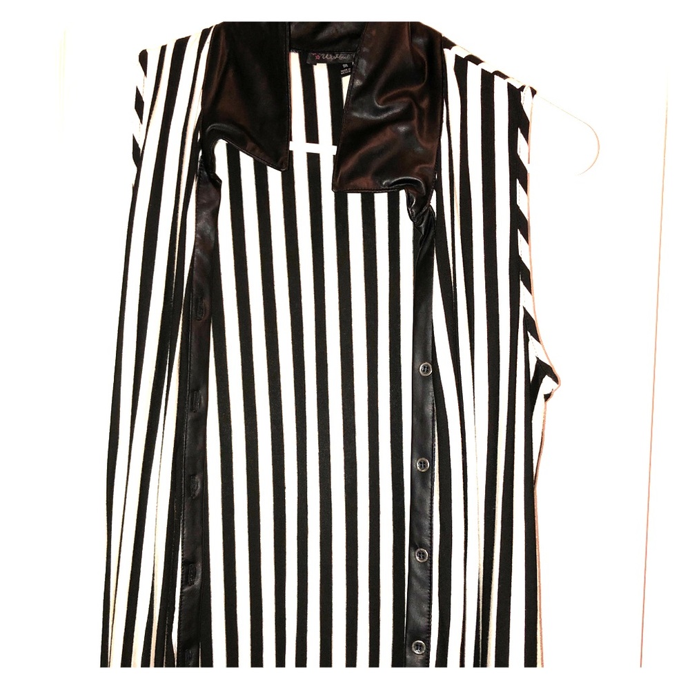 Black and white stripe shirt